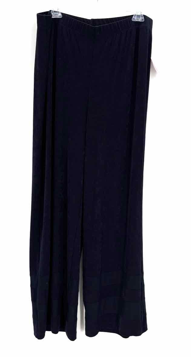 Size 2 Chico's Navy Pants