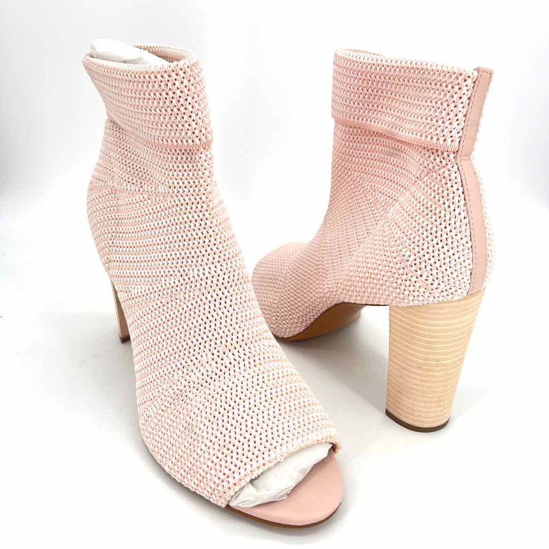Shoe Size 10 AVEC LES FILLES Pink Sandals