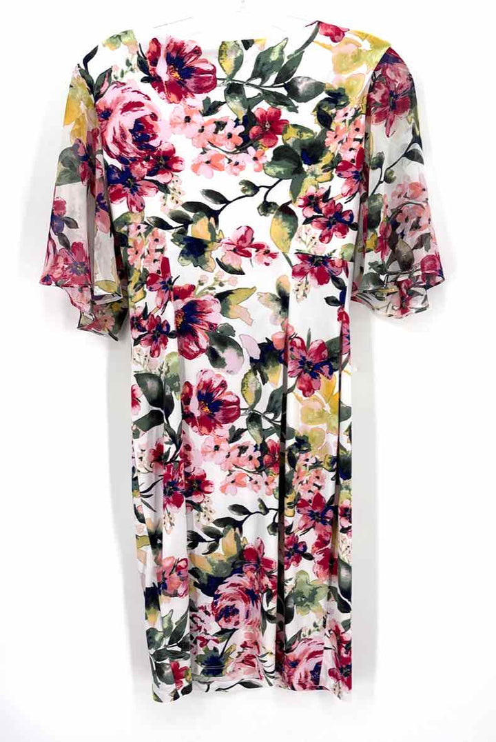 Size 4P CONNECTED APPAREL White Dress