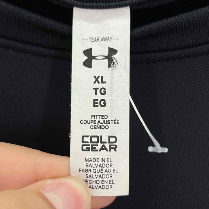 Size XL Under Armour Black Shirt