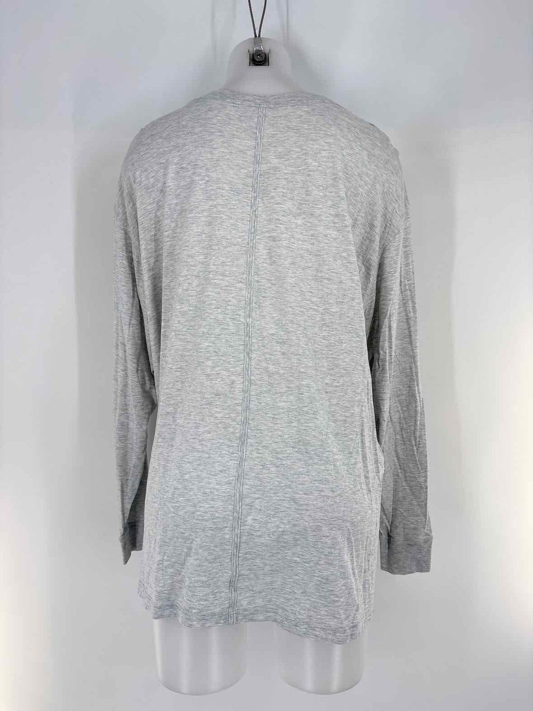 Size 1X Lululemon Gray Shirt
