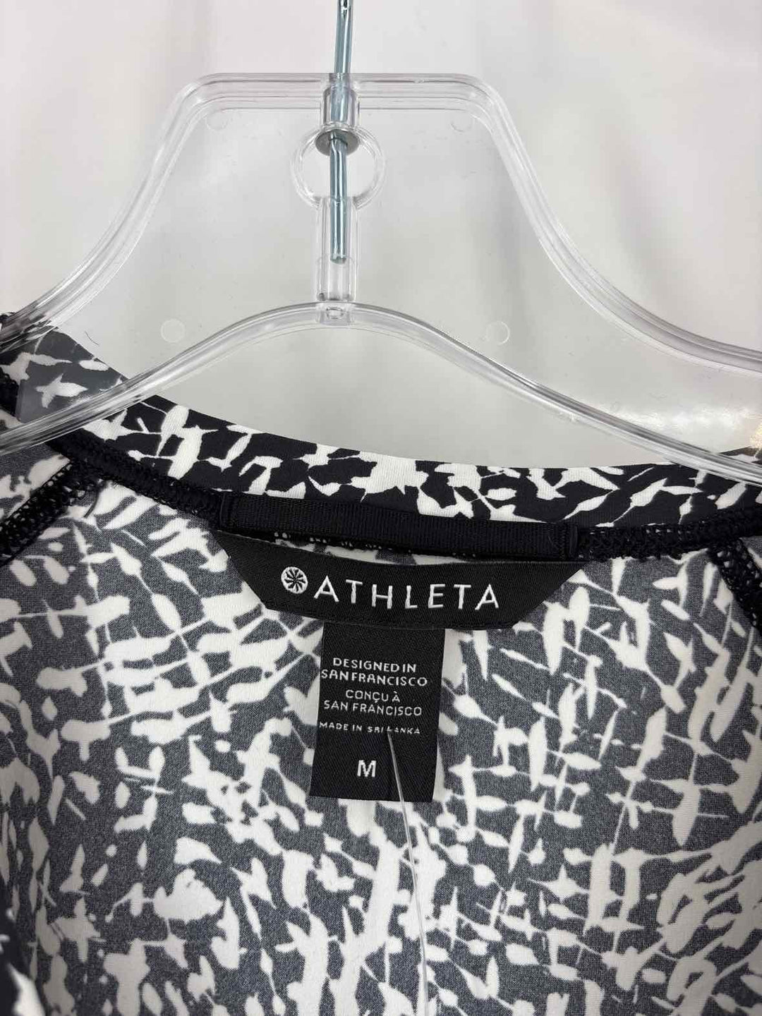 Size M Athleta Black Shirt