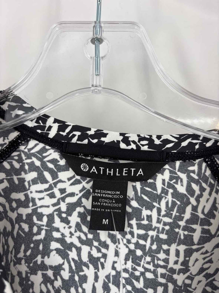 Size M Athleta Black Shirt