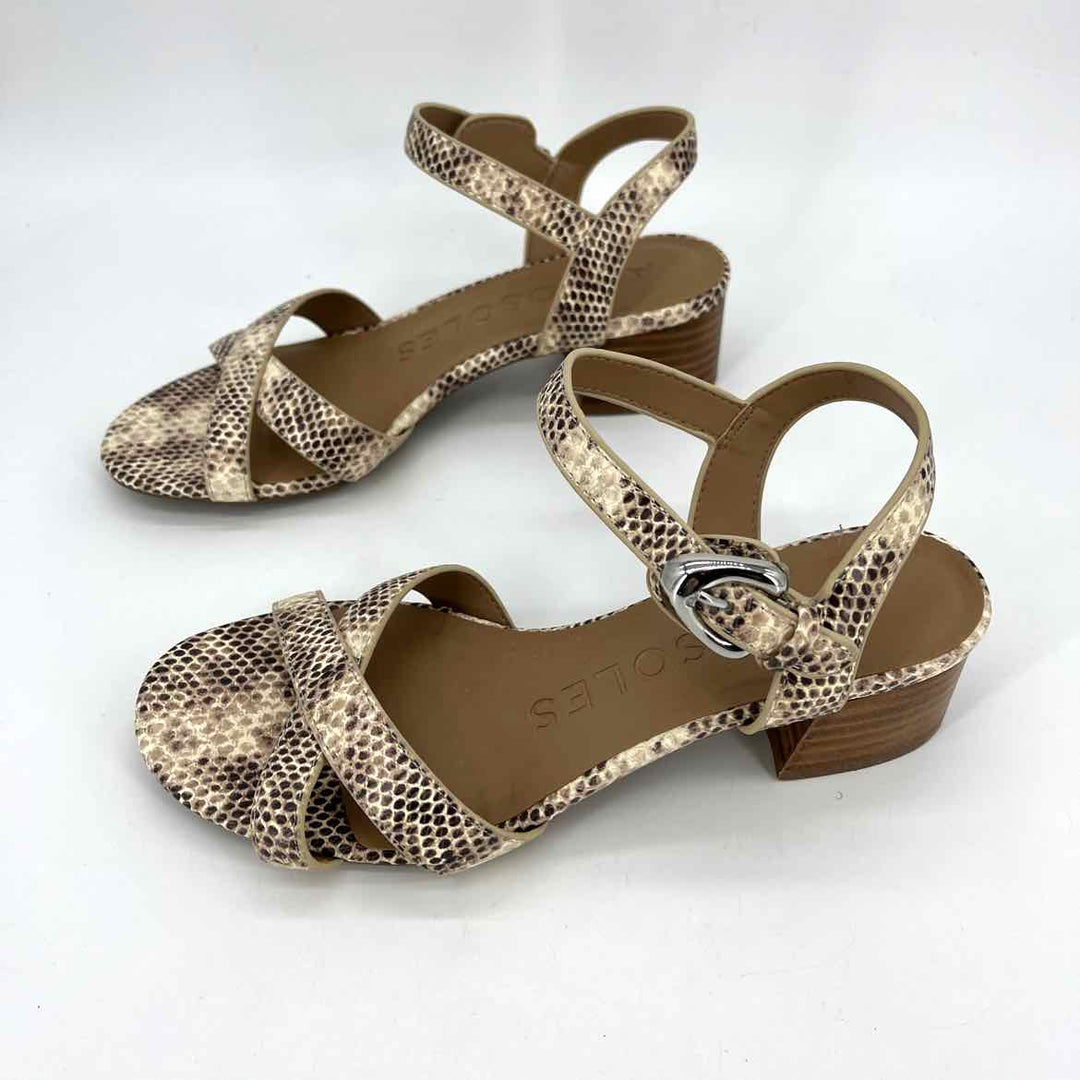 Shoe Size 6 AEROSOLES Beige Sandals