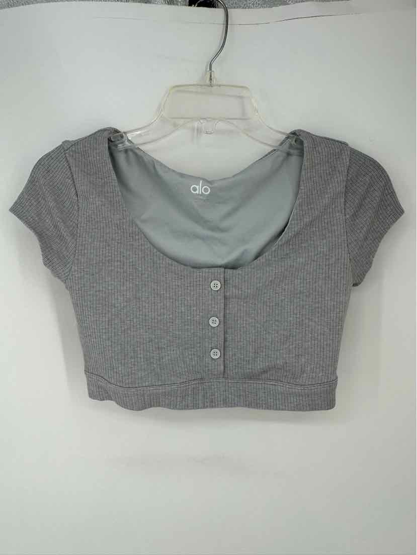 Size M ALO Gray Shirt