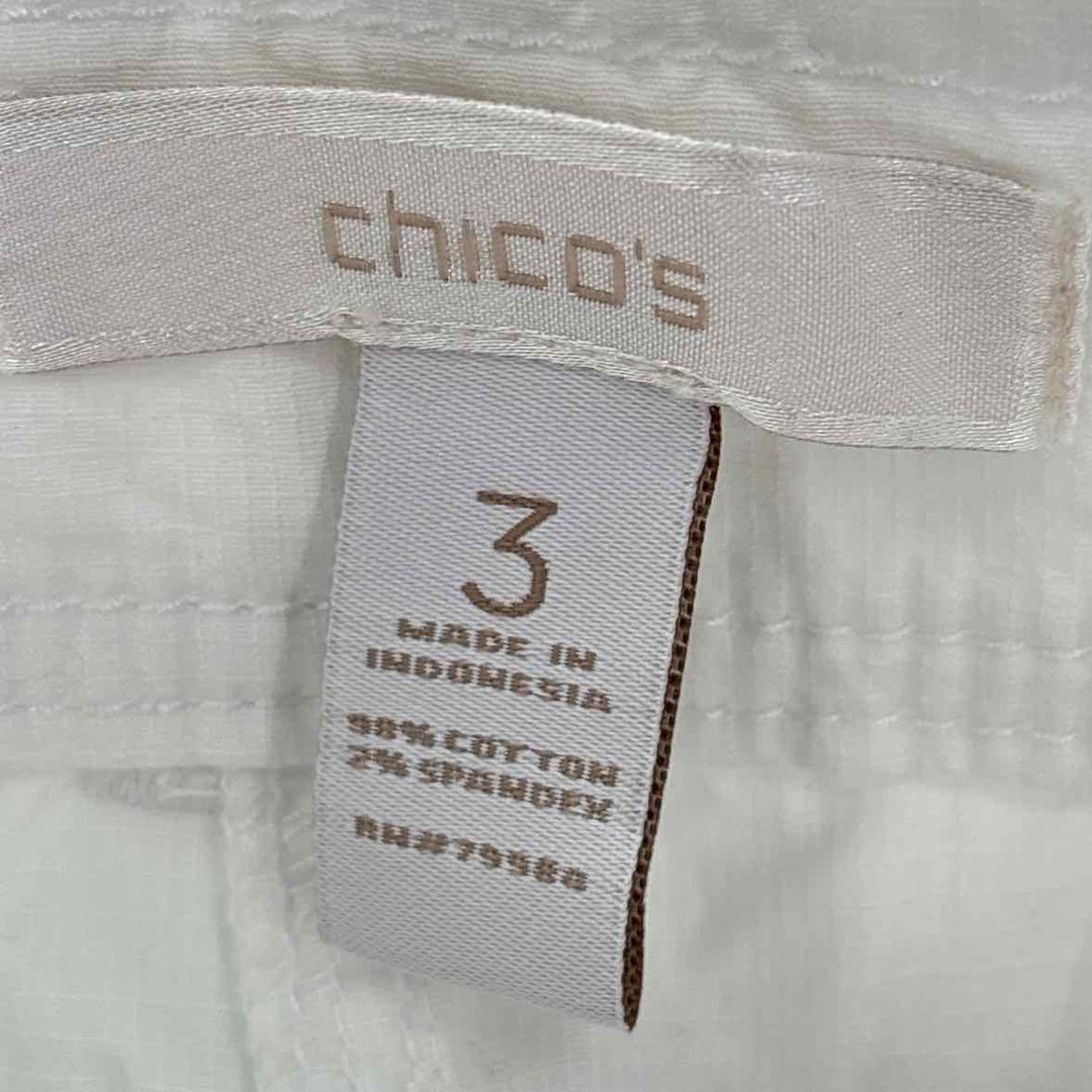 Size 3 Chico's Ivory Shorts