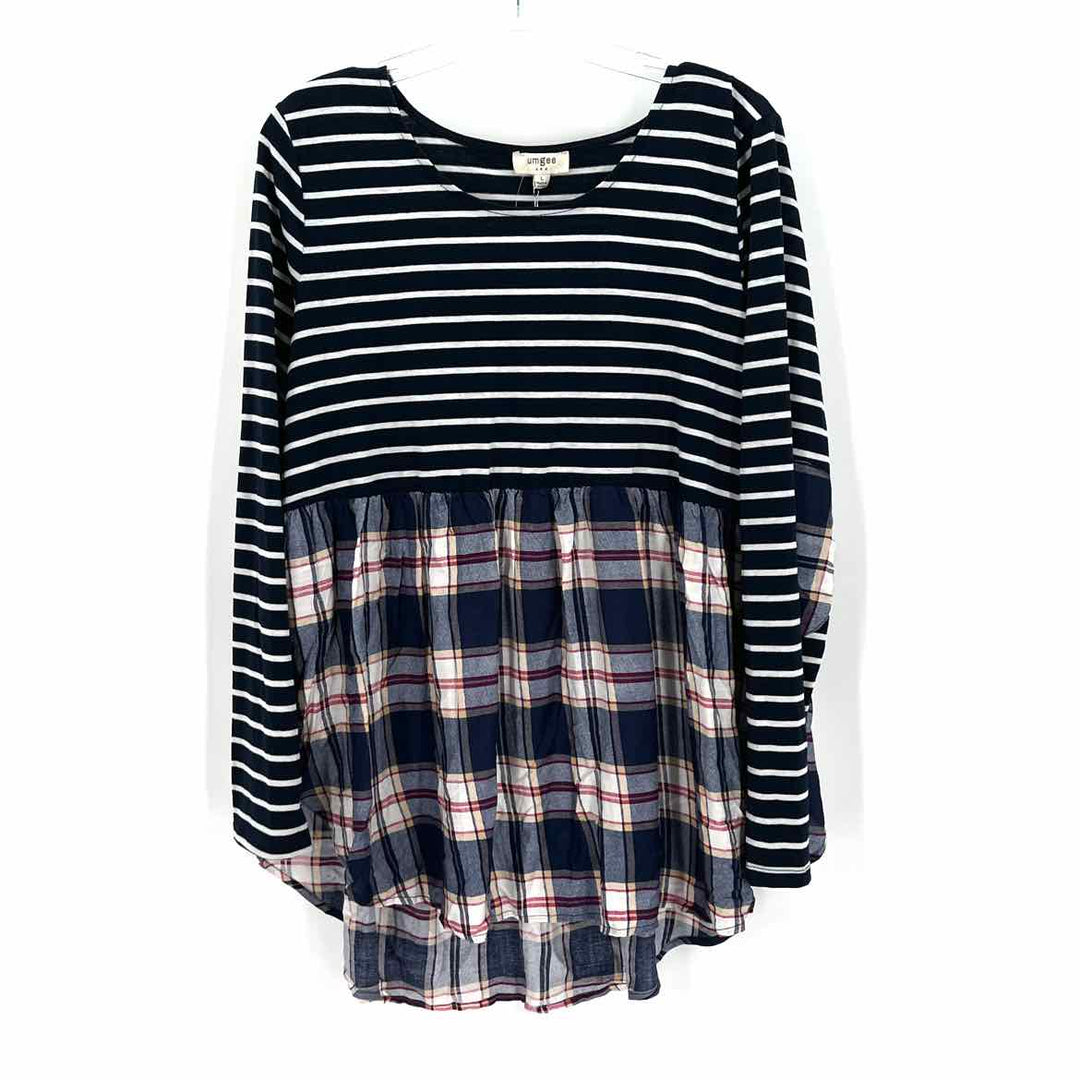 Size L Umgee Navy Knit Shirt