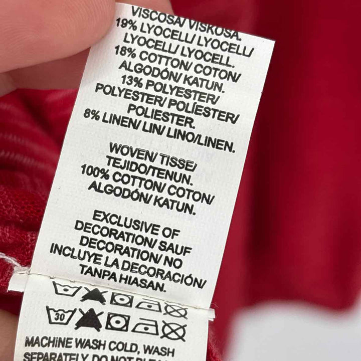 Size L LUCKY Red Shirt
