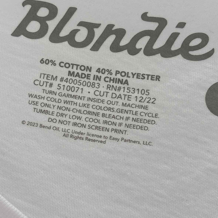 Size 1 Torrid White Shirt