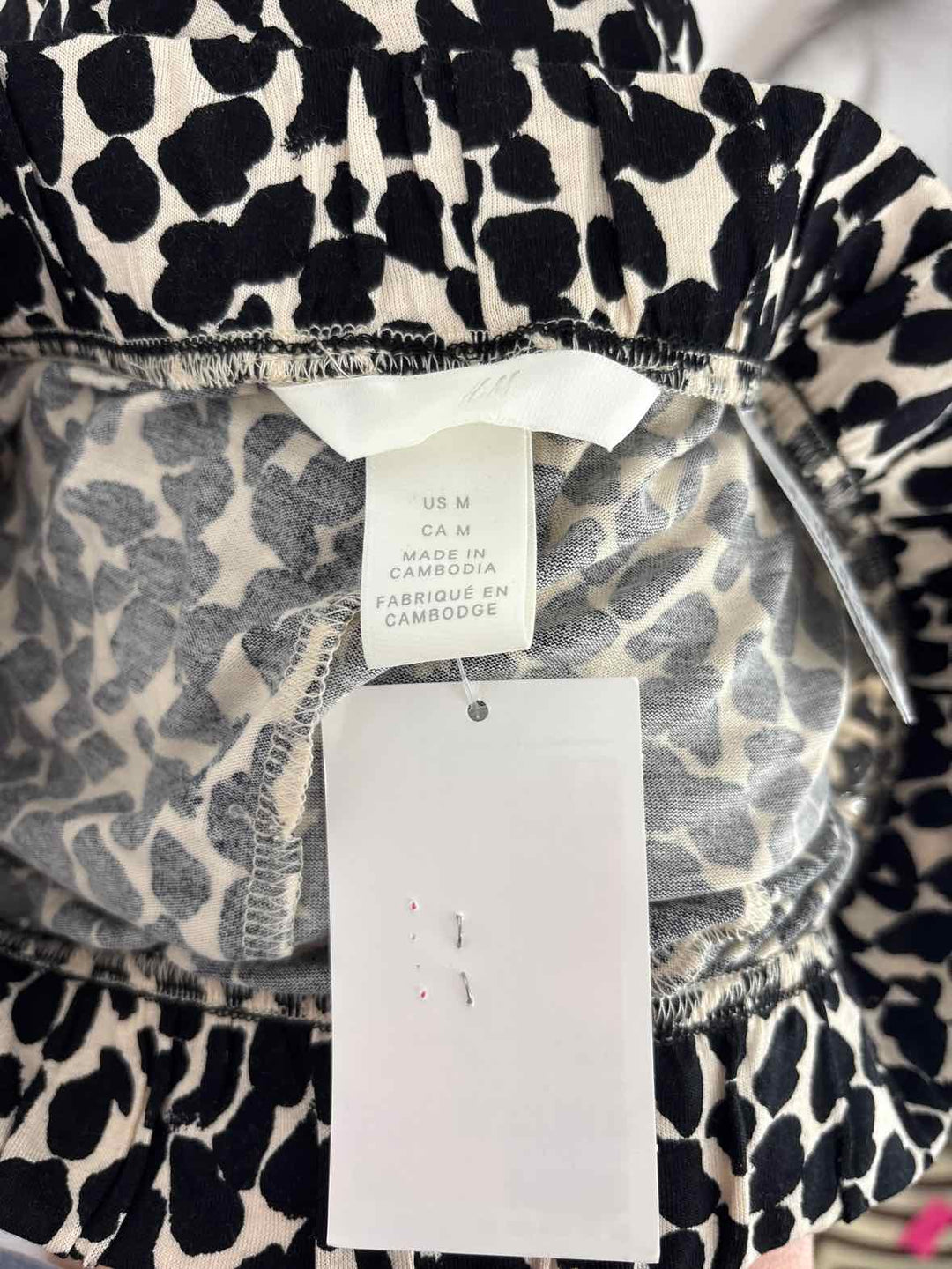 Size M H&M Black/White Pants