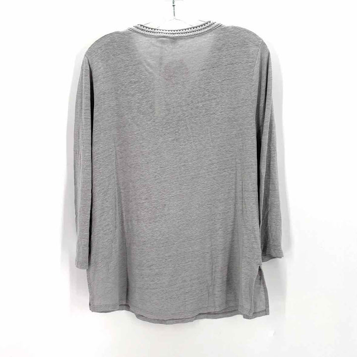 Size M Chico's Gray Linen Shirt