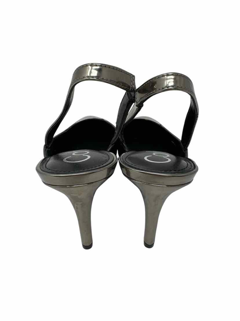 Shoe Size 9.5 Calvin Klein Silver PATENT Pumps