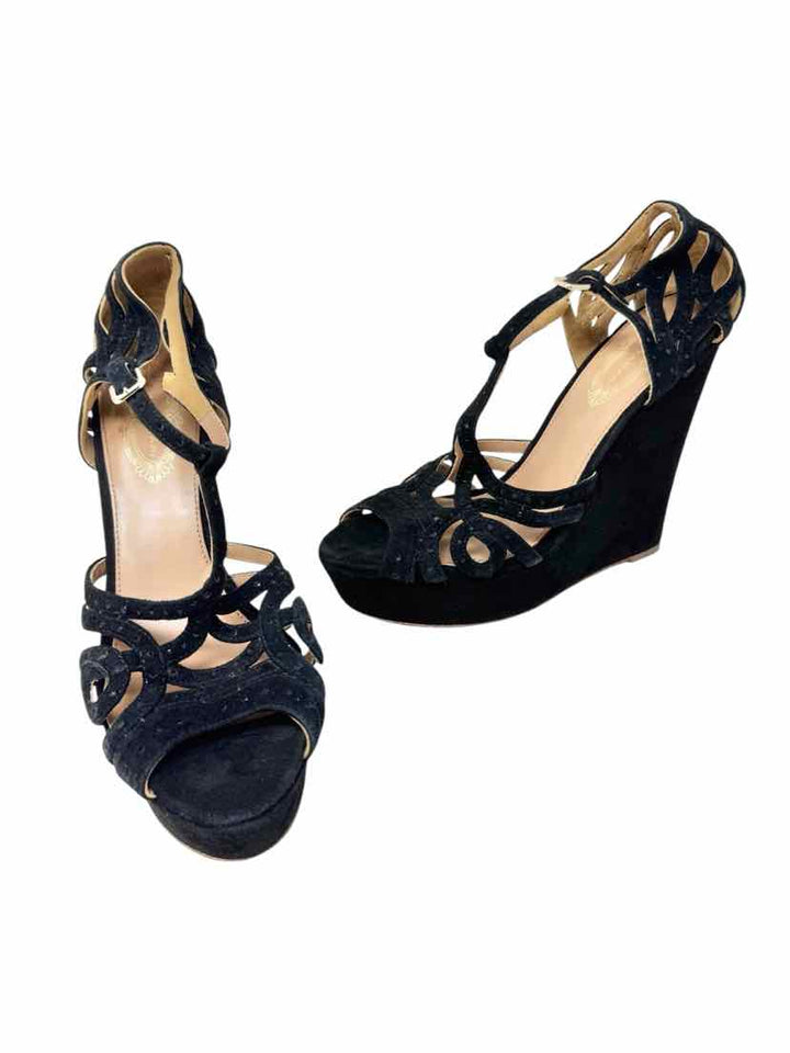 Shoe Size 40 TAHARI Black Suede Sandals
