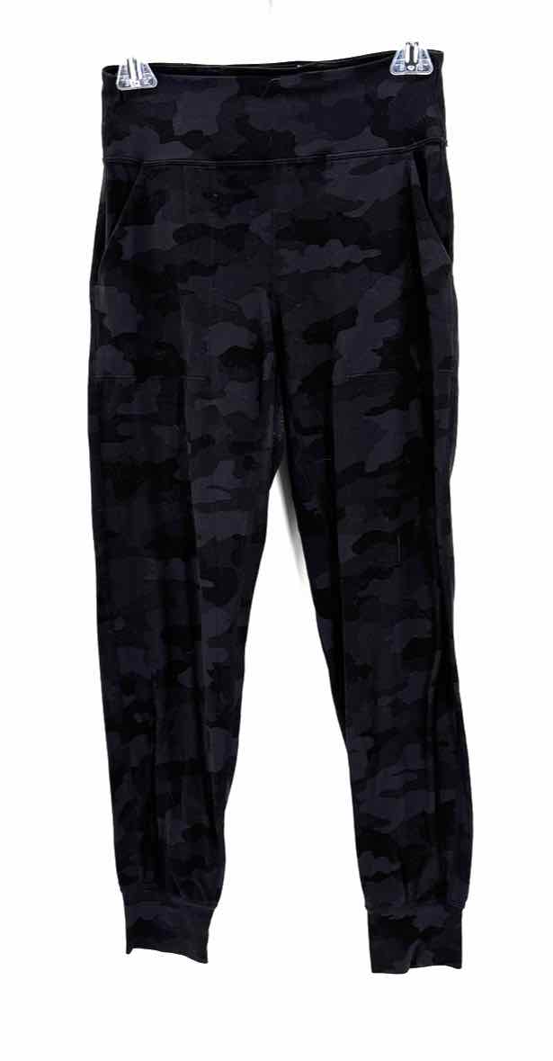 Size 6 Lululemon Black Print Pants