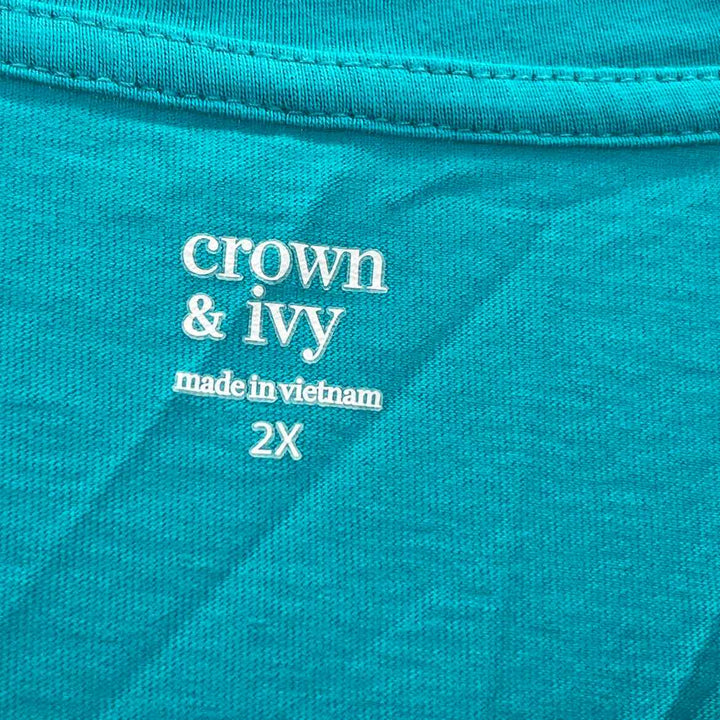 Size 2X CROWN & IVY Teal Knit Shirt