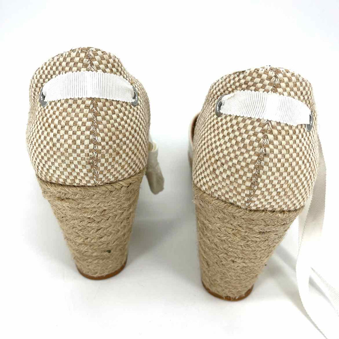 Shoe Size 8 Torrid Ivory Cotton Pumps