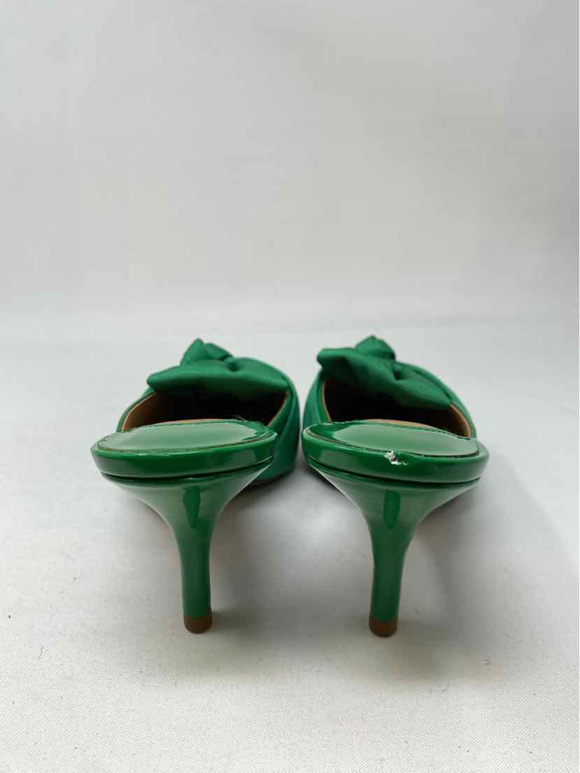 Shoe Size 7.5 J RENEE Green Sateen Pumps