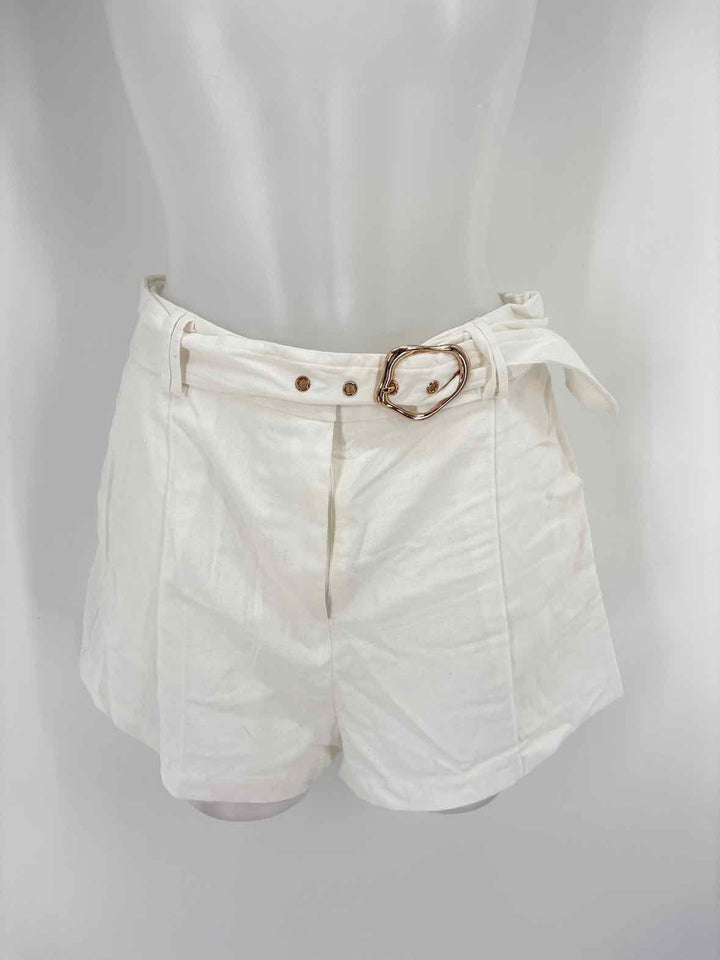 Size L White Shorts