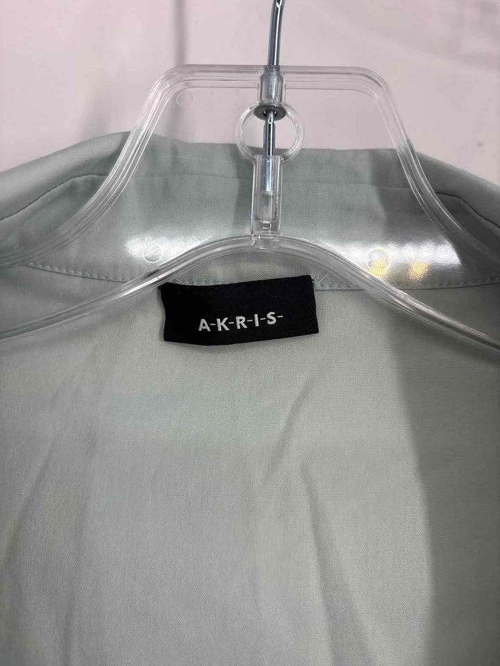 Size 8 Akris MINT Luxury - Shirt