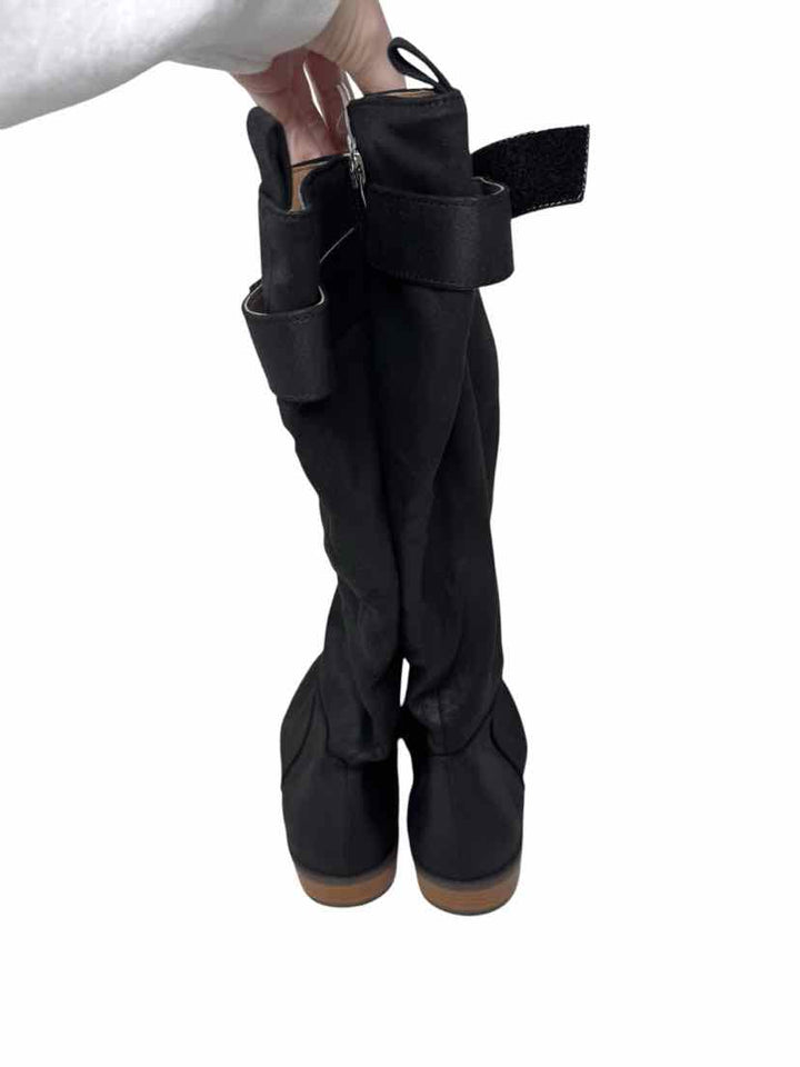Shoe Size 10 Black Boots