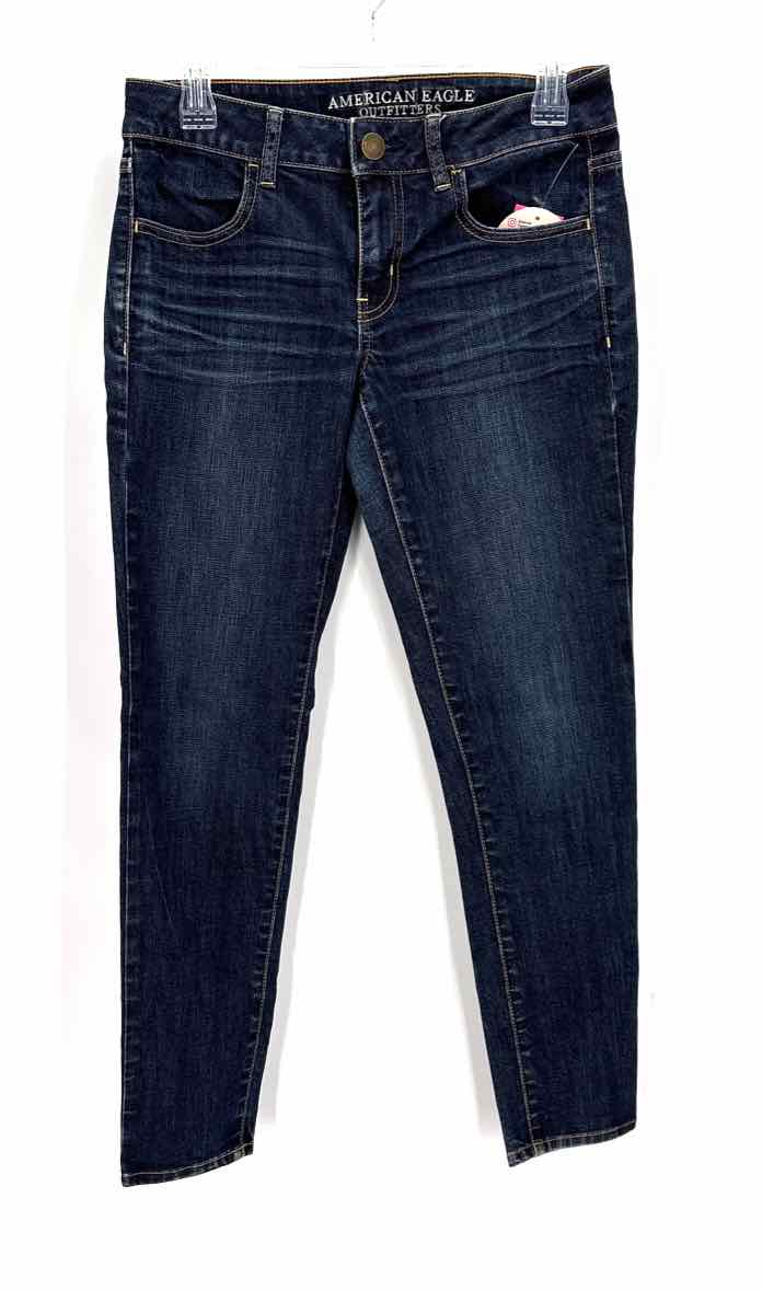 Size 6 AMERICAN EAGLE Navy Denim Jeans