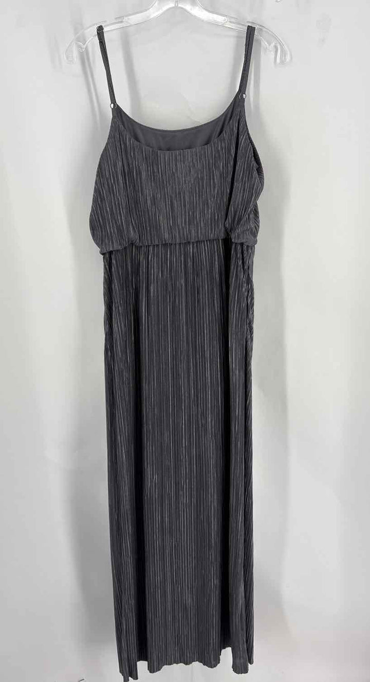Size L BCBG Gray Dress