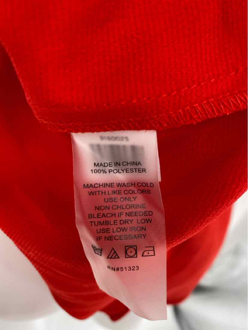 Size XL Vince Camuto Red Shirt