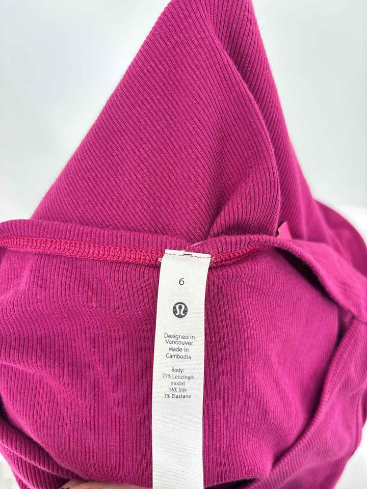 Size 6 Lululemon Fuschia Shirt