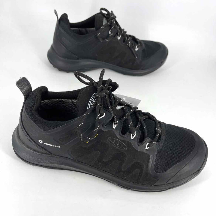 Shoe Size 7.5 KEEN Black Sneakers