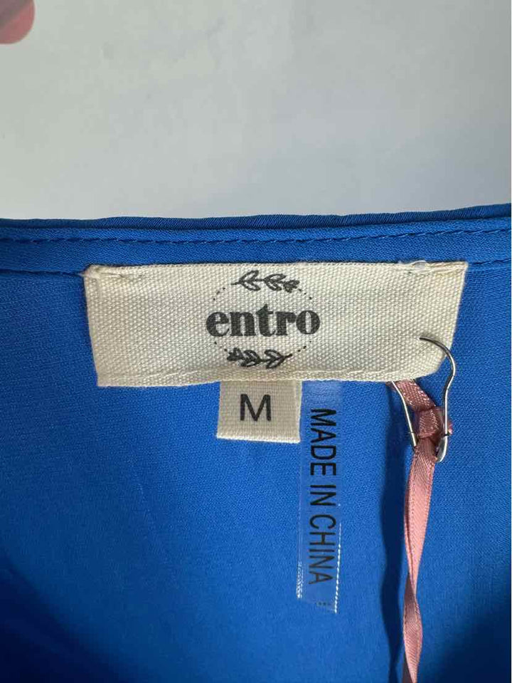 Size M ENTRO Blue Shirt