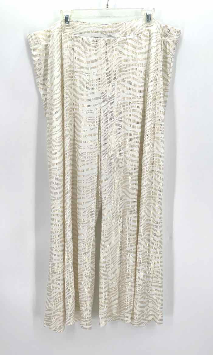 Size 26/28 Ashley Stewart White Pants