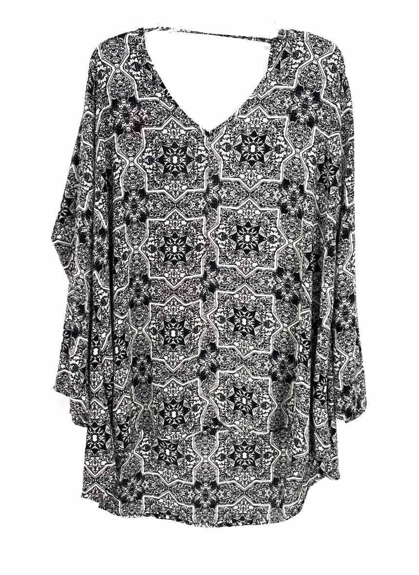 Size 1X Black Dress