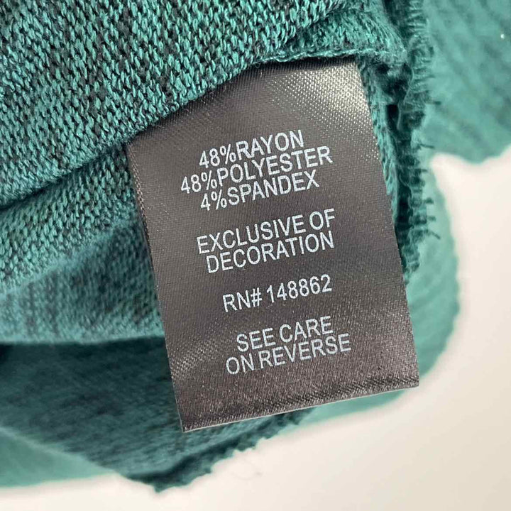 Size 00 Torrid Green Shirt