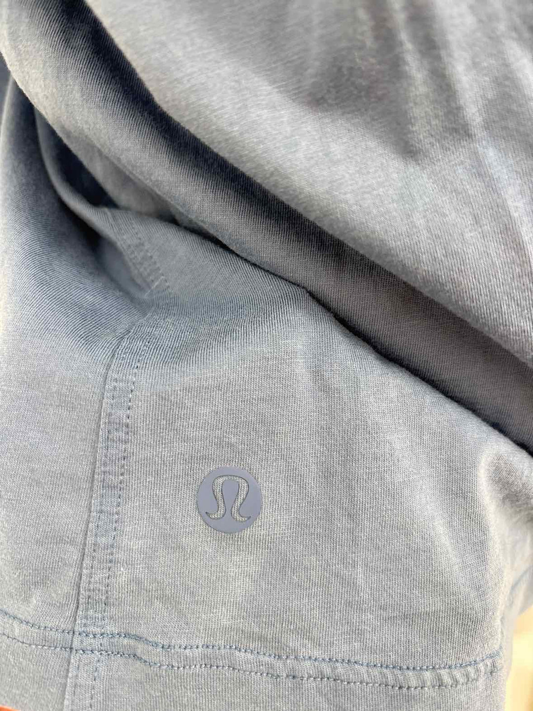 Size 1X Lululemon Blue Shirt