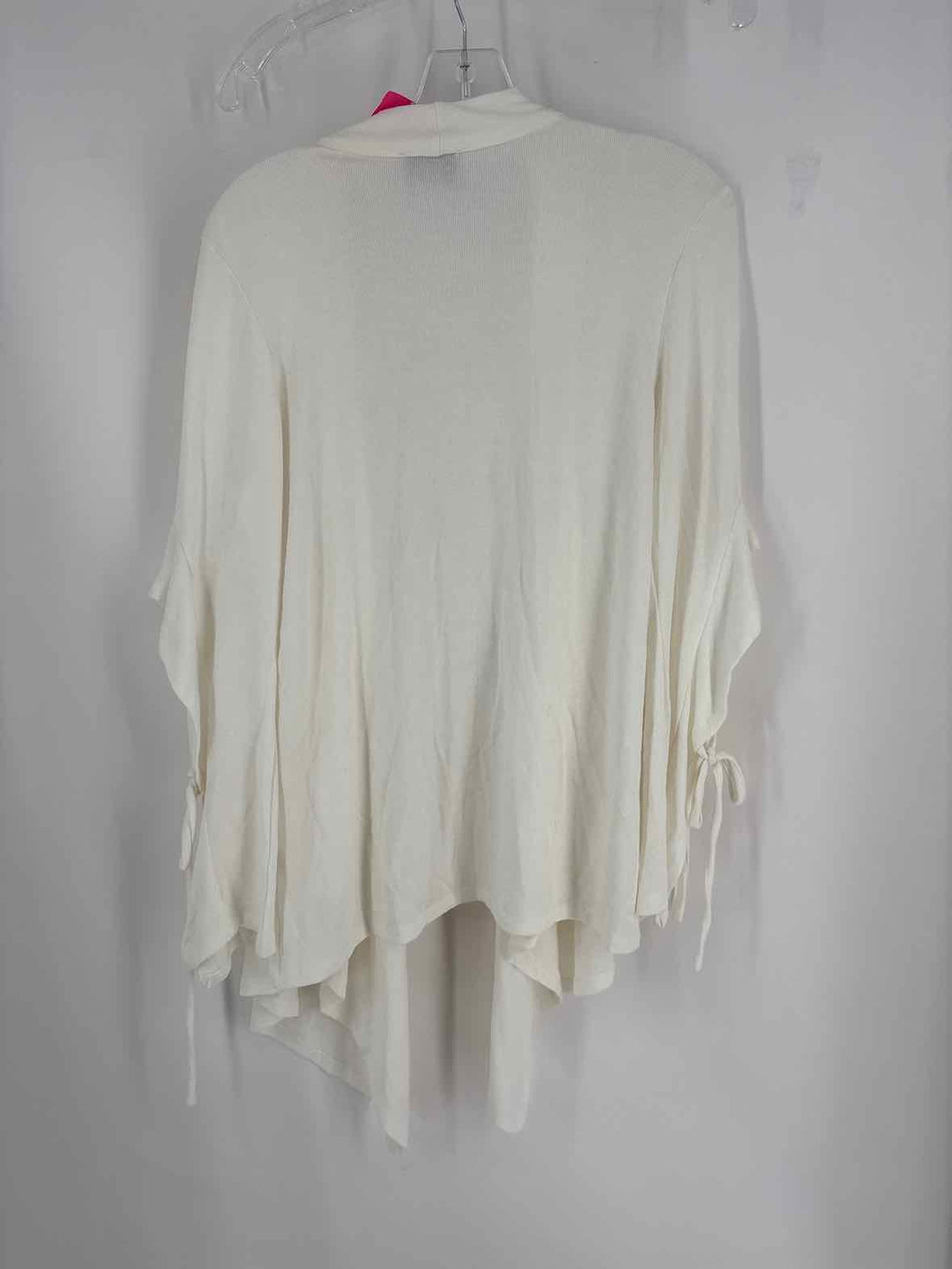 Size M HAYDEN Cream Sweater