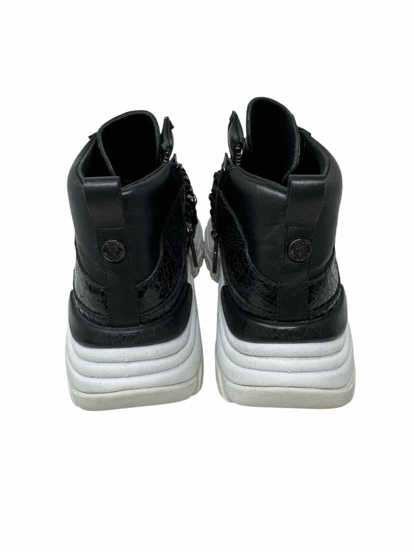 Shoe Size 37 M.GEMI Black Sneakers