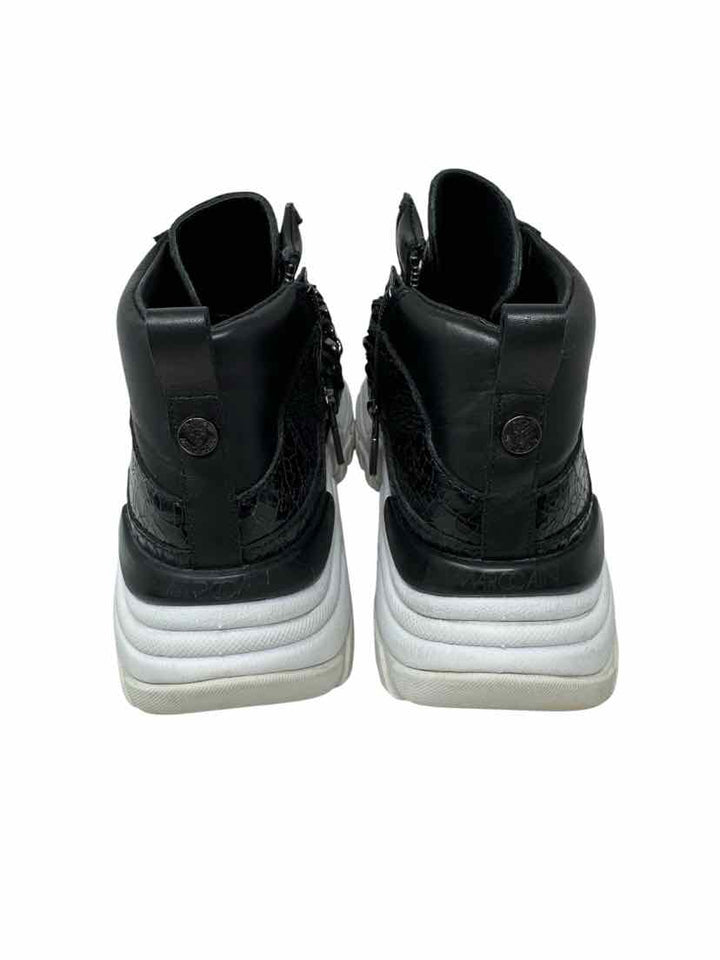 Shoe Size 37 M.GEMI Black Sneakers