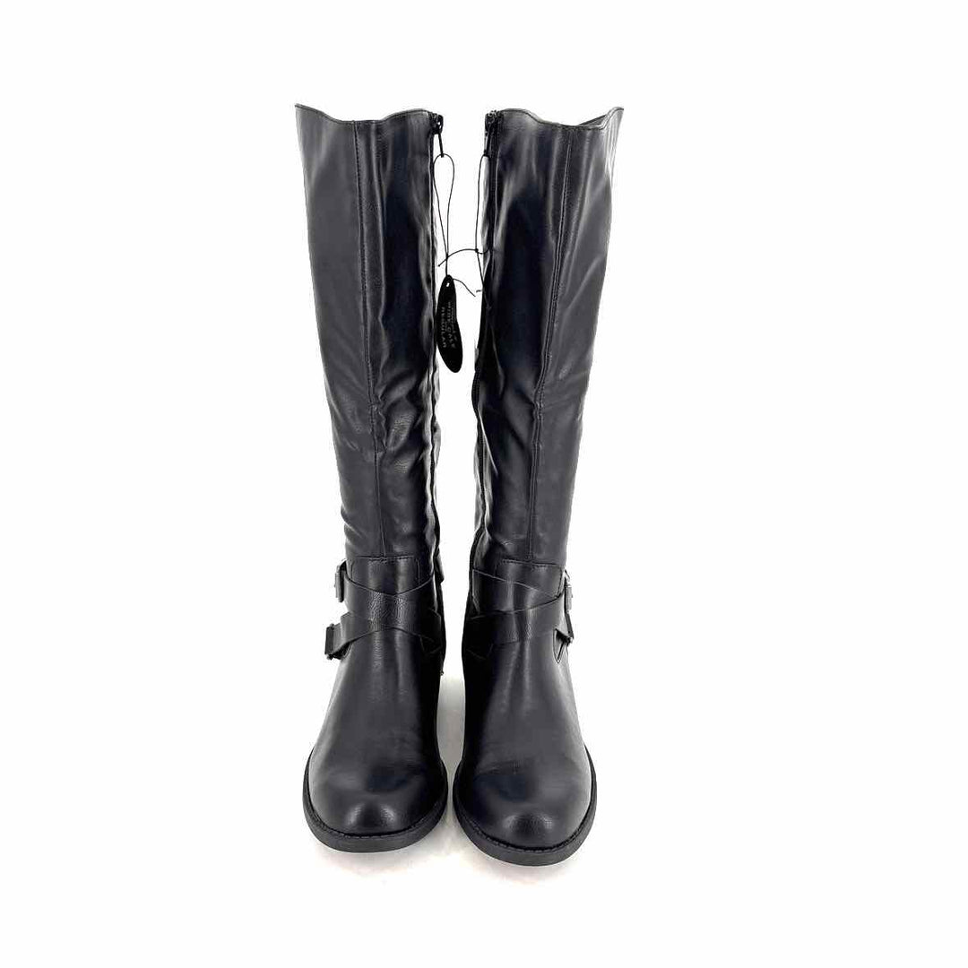 Shoe Size 9 Black Boots