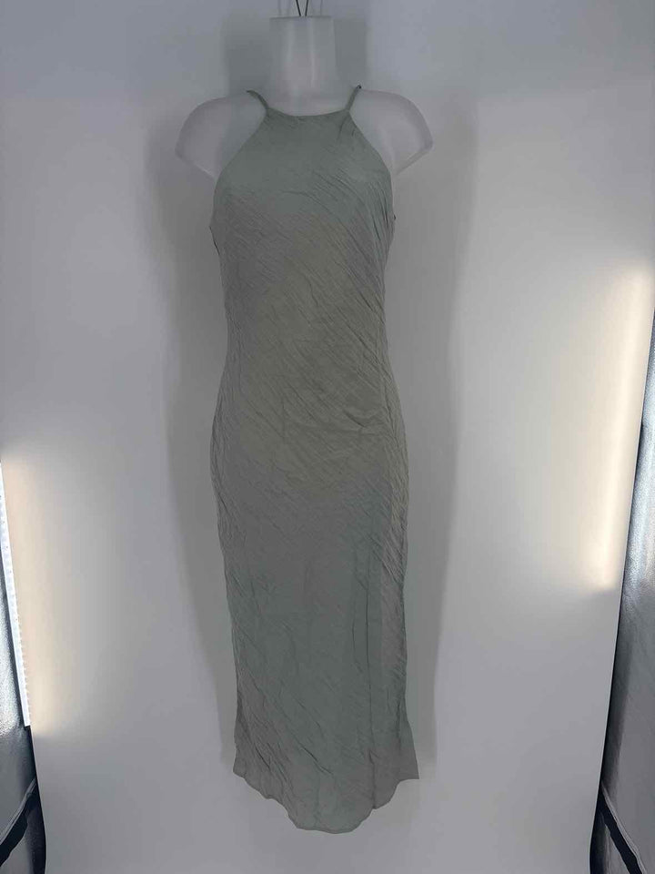 Size M Green Dress