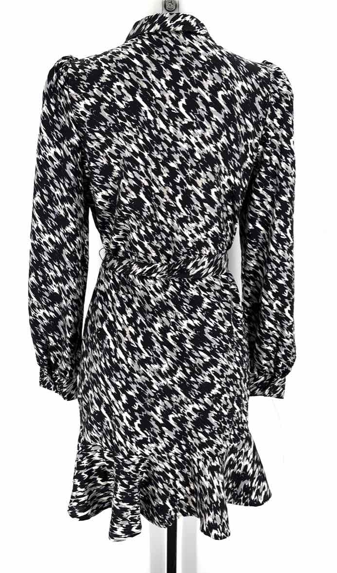 Size M EXPRESS Black Dress