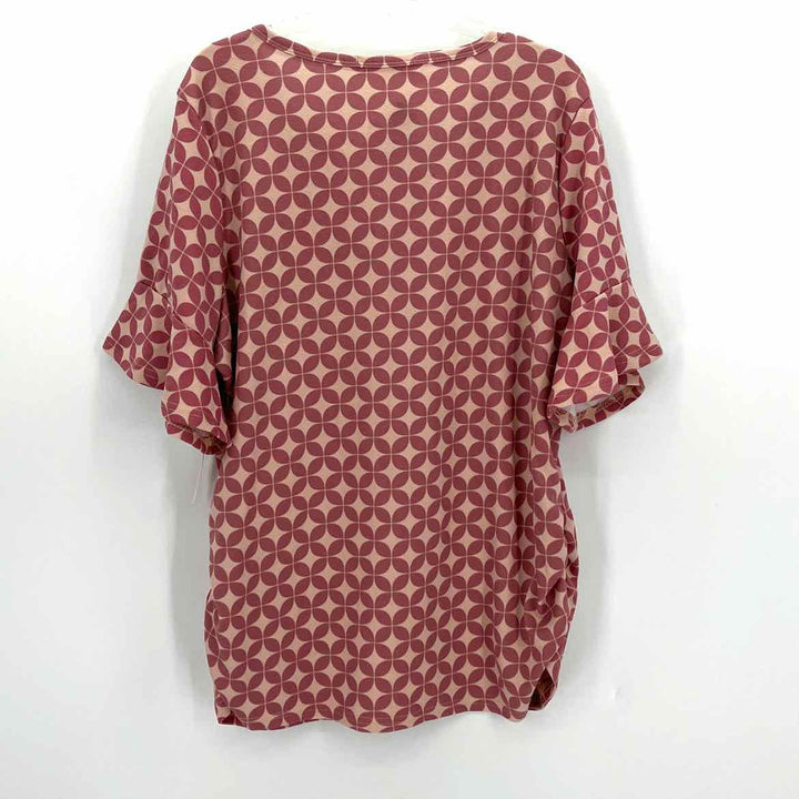 Size 2X Pink Shirt