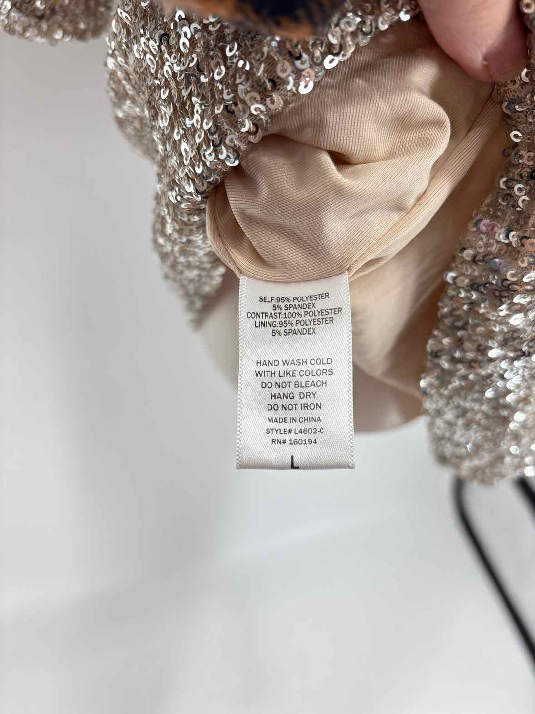 Size L Silver PROM