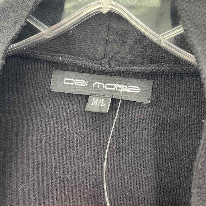 Size M/L Black Sweater