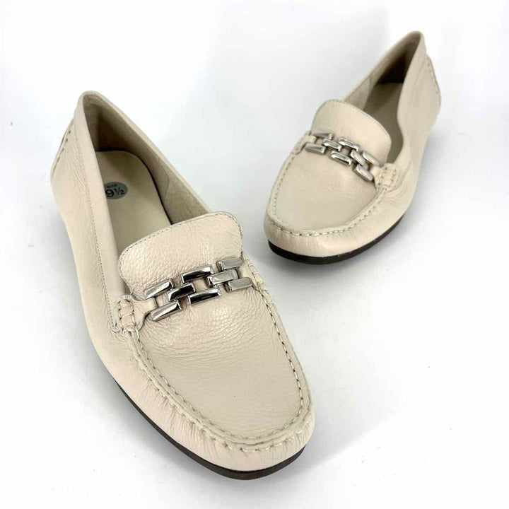 Shoe Size 9.5 Talbots Ivory Leather Loafers