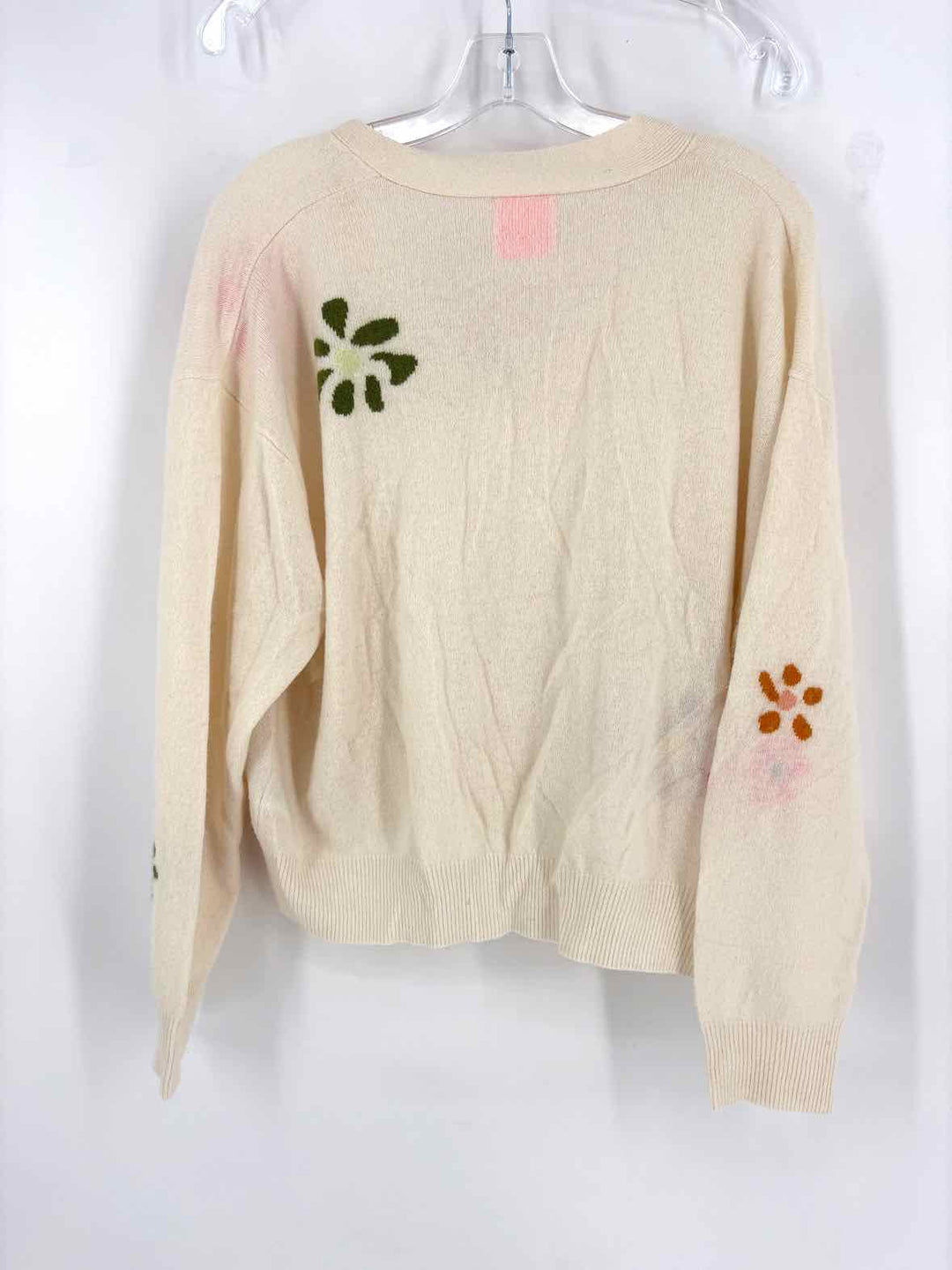 Size M Ivory Cashmere Sweater