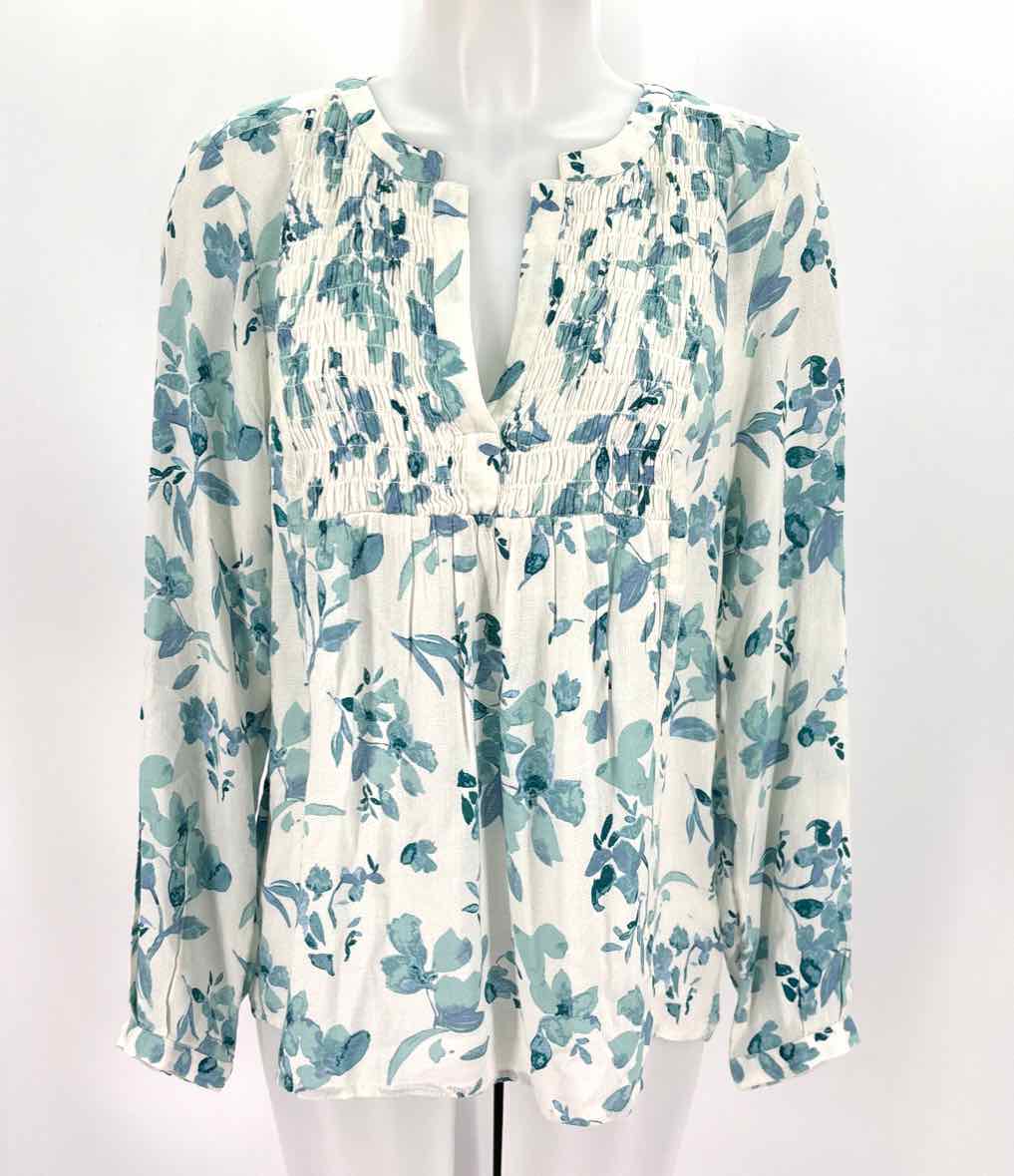 Size M LUCKY White Shirt