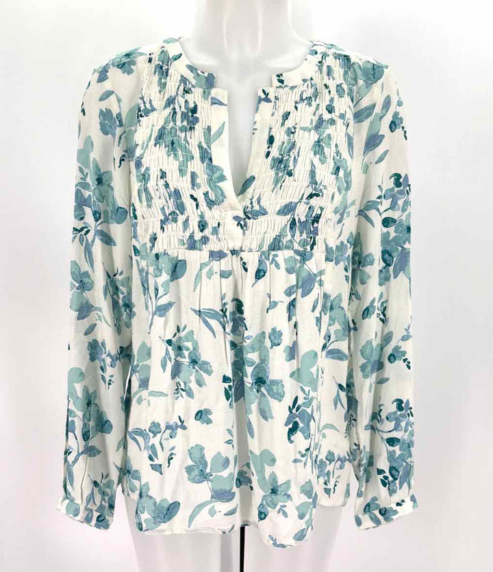 Size M LUCKY White Shirt