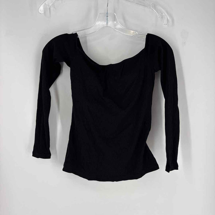 Size XS HALARA Black Shirt