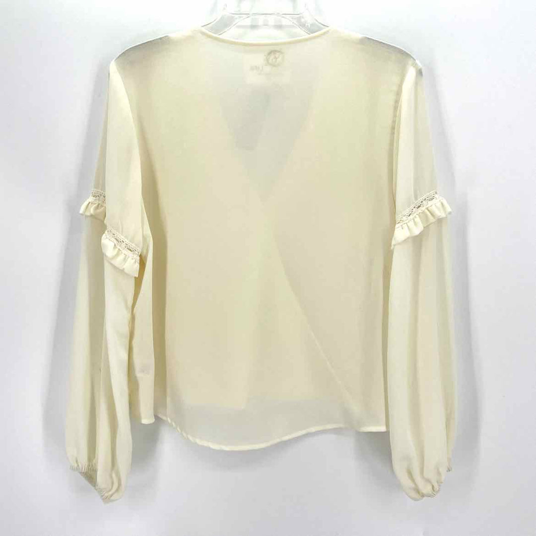 Size M Cream Shirt