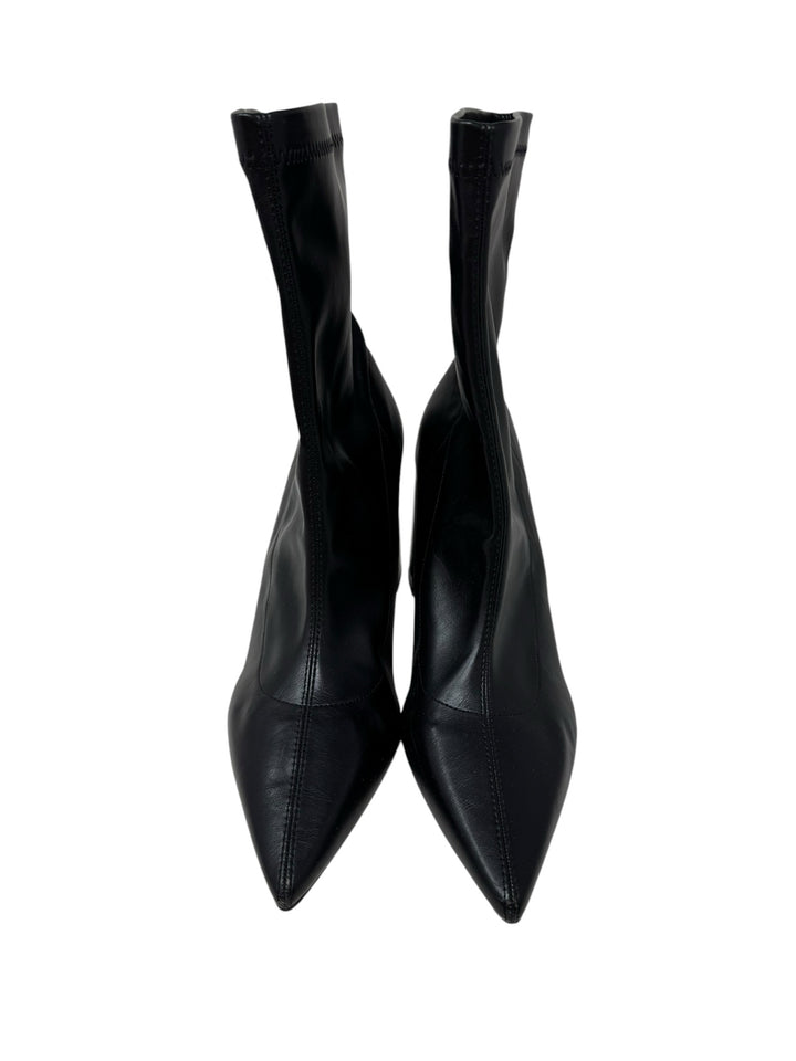 Shoe Size 11 Black Boots
